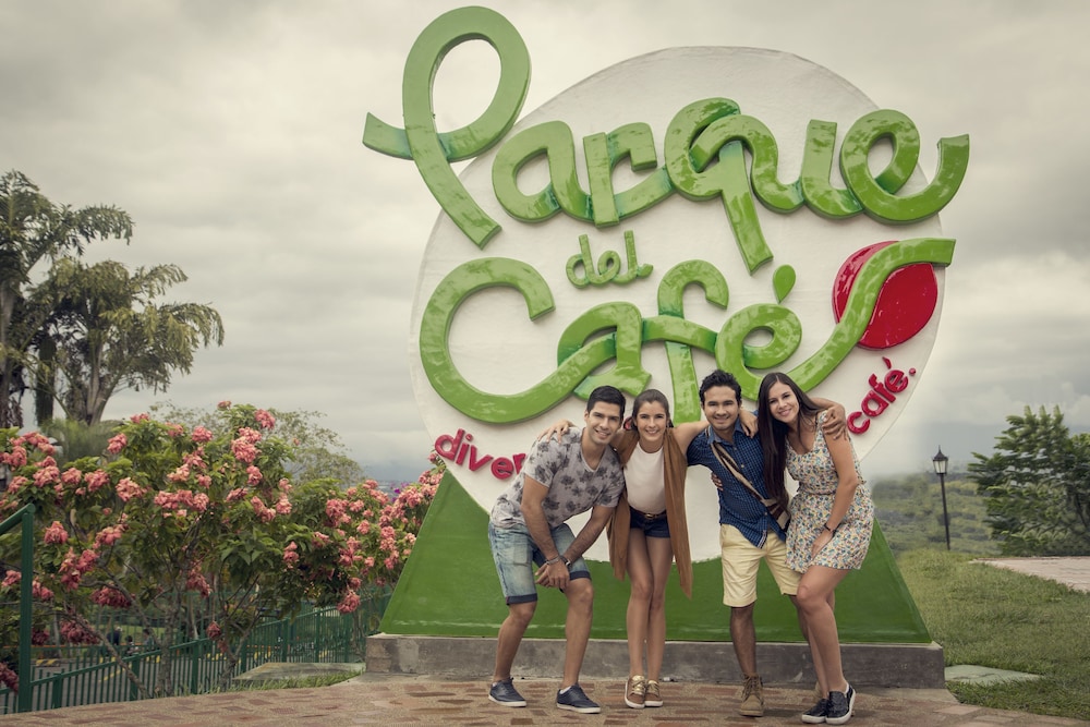 Decameron Panaca 42/50