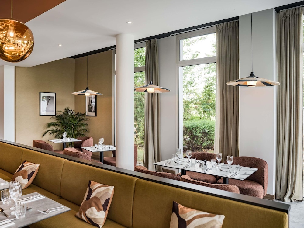 MERCURE Chartres Est 29/65