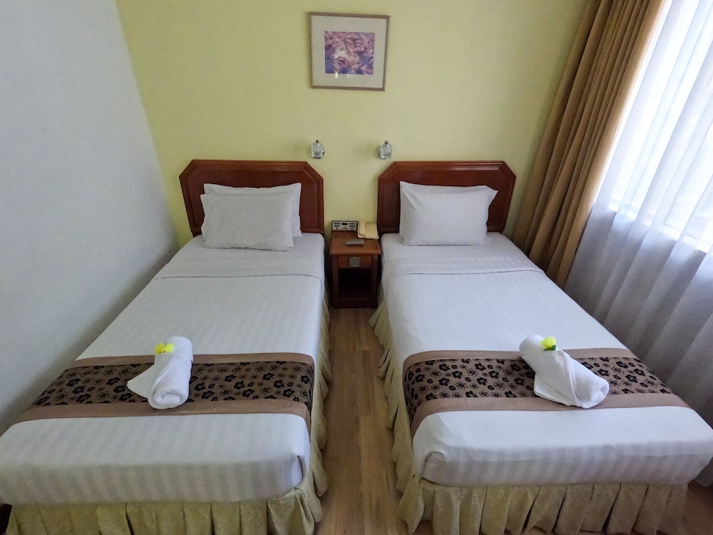 Hotel Sandakan 9/75