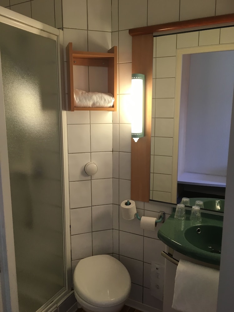 Ibis Perpignan Sud Saint Charles 10/56