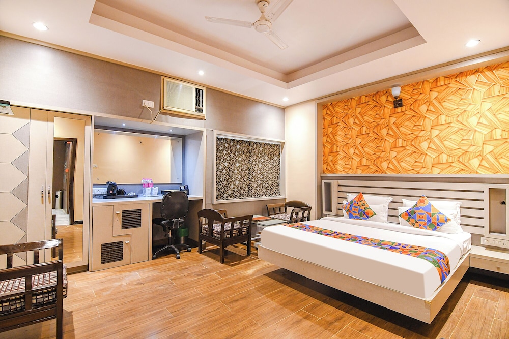 OYO Premium Hinoo Ranchi 20/53