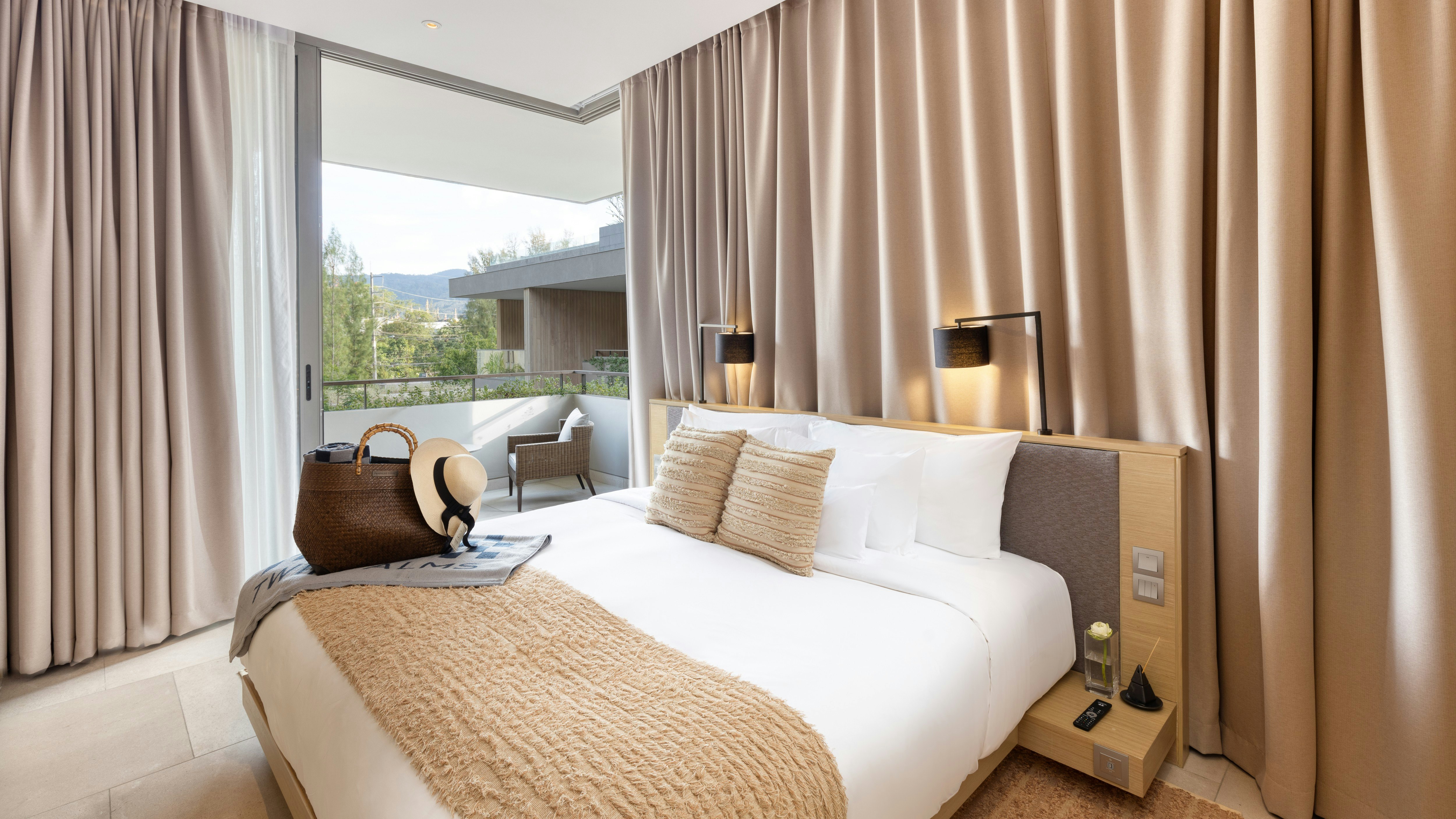 Twinpalms MontAzure Phuket Resort 15/81