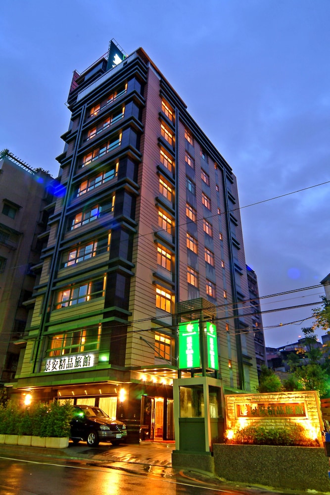 Jingan Classical Inn 2/34