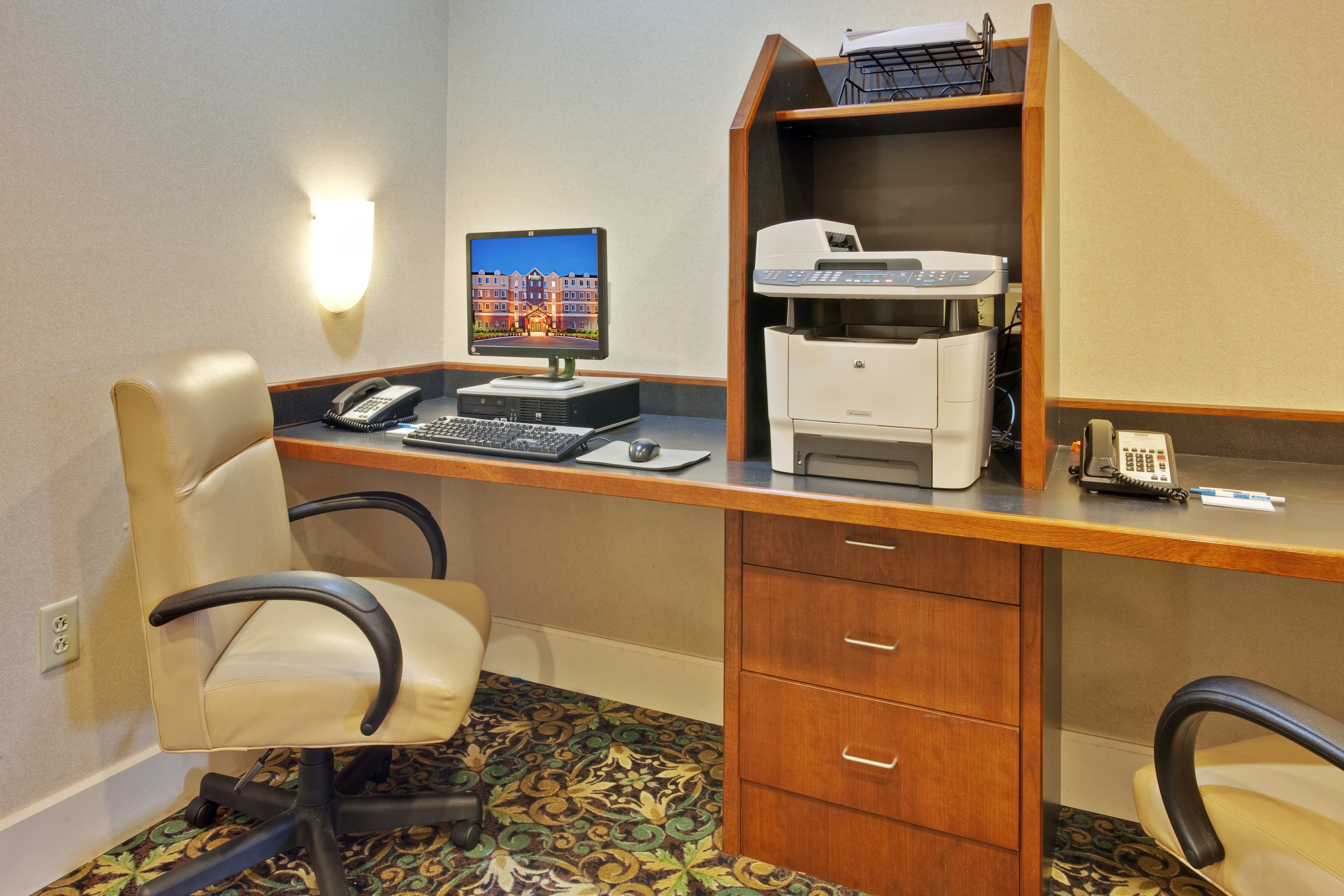 STAYBRIDGE SUITES ROCHESTER - UNIVERSITY 65/78