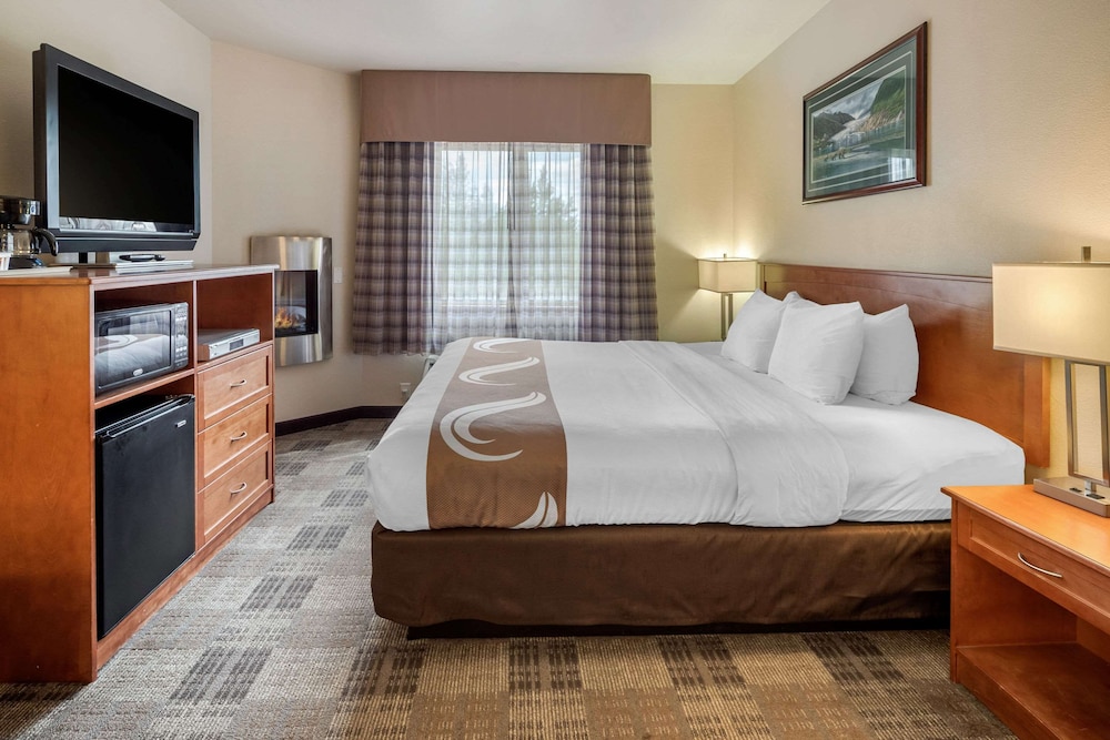 Quality Inn Kenai, AK 30/40