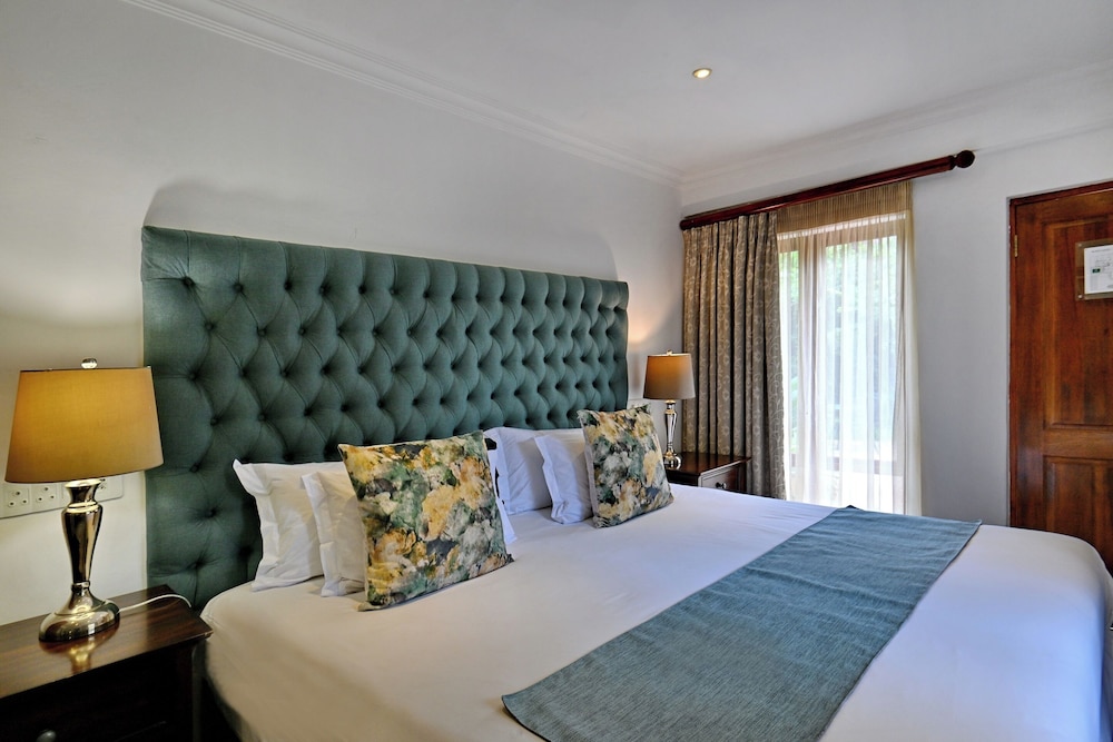 Black Eagle Boutique Hotel And Conferences 12/50
