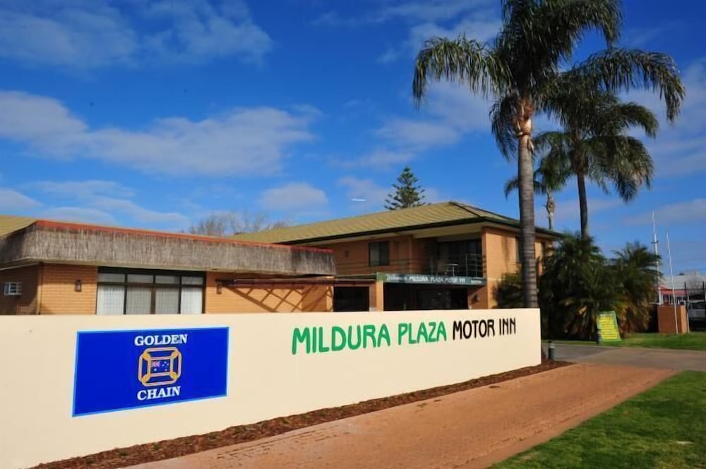 MILDURA PLAZA MOTOR INN 4/27