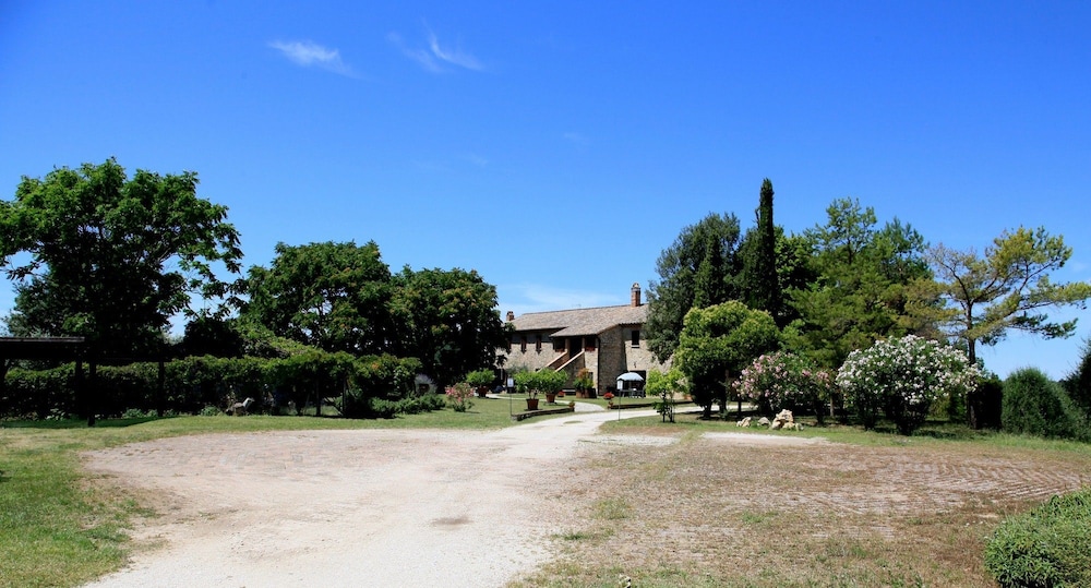 Podere Agrituristico Luchiano 41/50