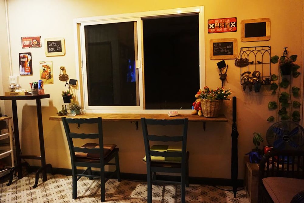 Staying Hostel 12/15