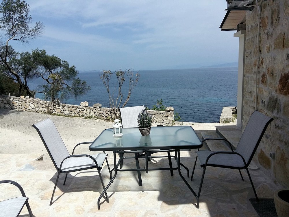 Paxos Sunrise 18/50