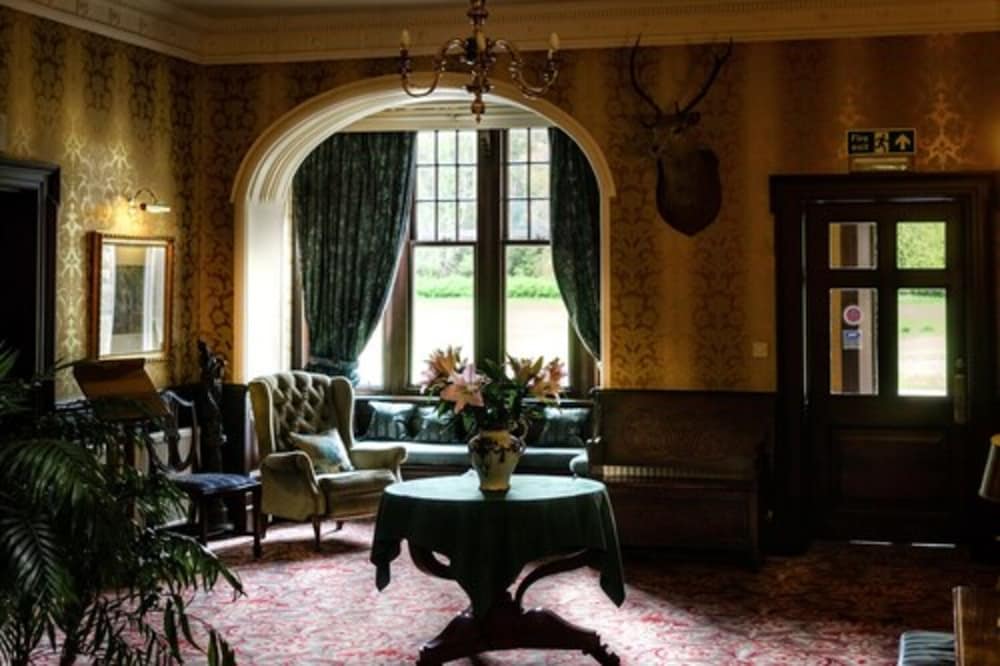 The Mansion House Hotel 25/50