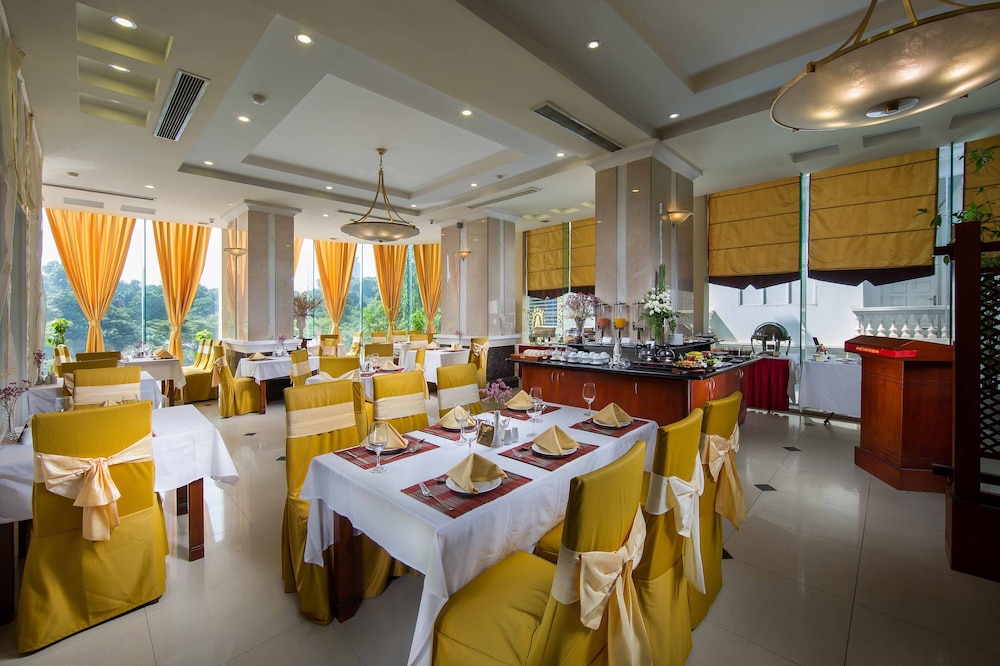 Danly Hotel 43/52