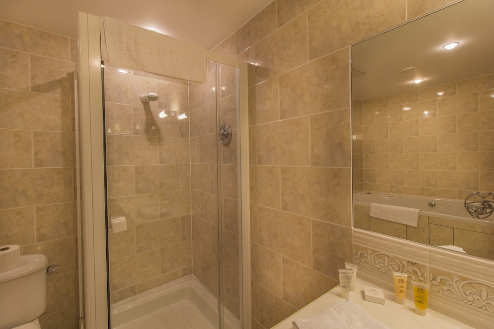 Best Western the Three Swans Hotel 14/69