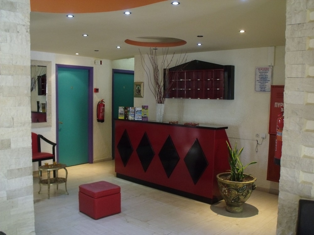 LITSA STUDIOS 4/67