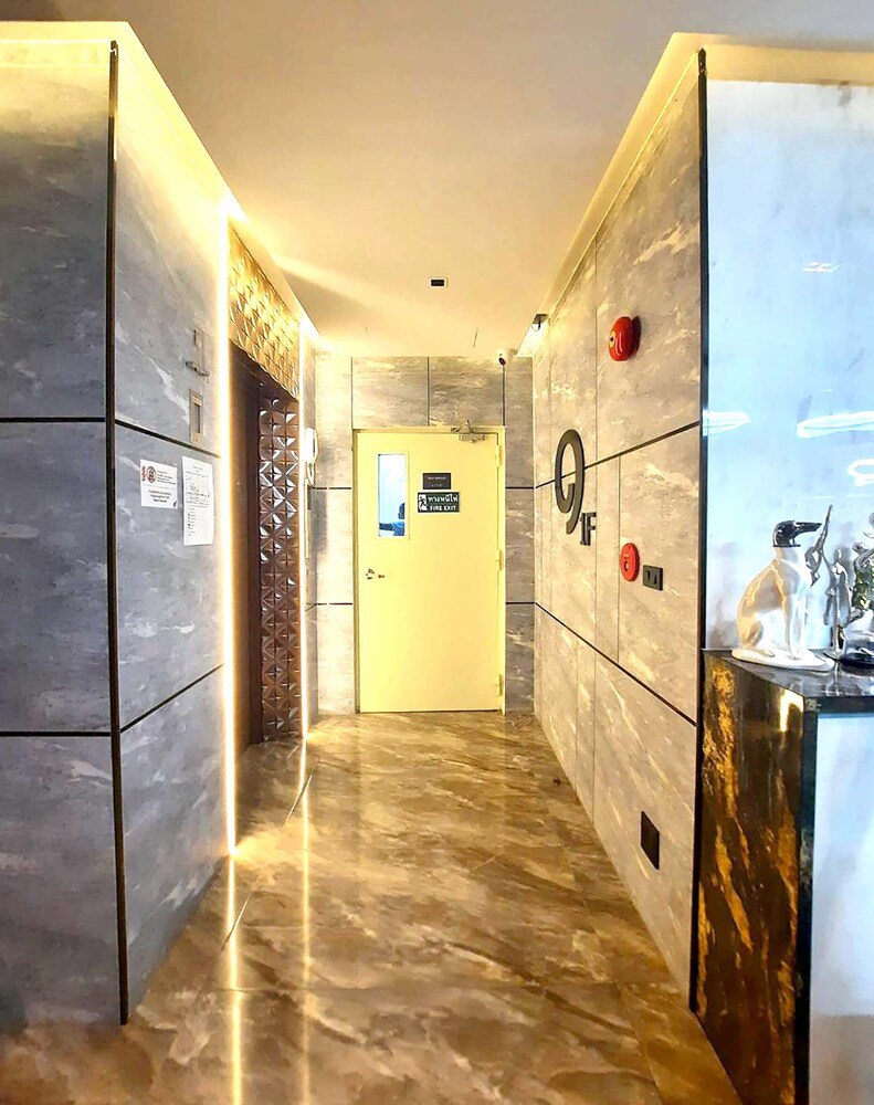 The 9 Residence Hotel 13/50