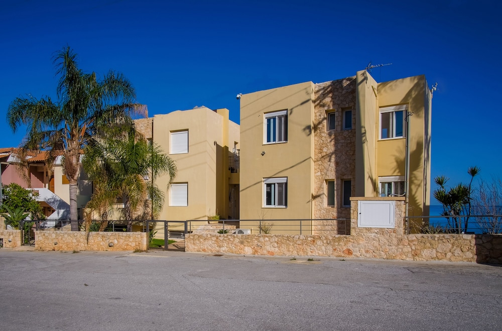 Blue Villas 33/50