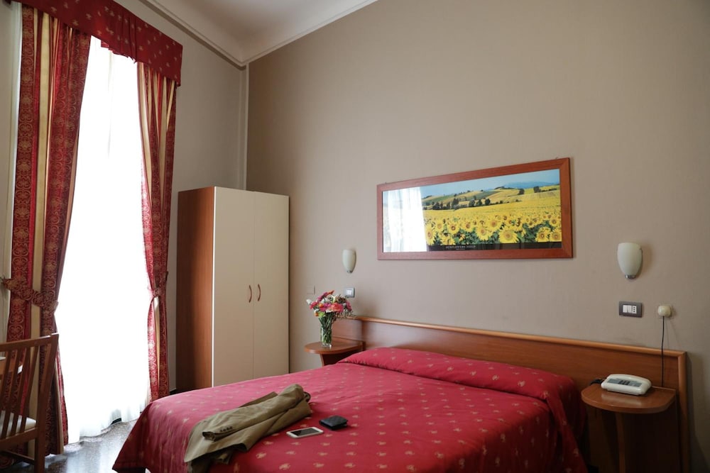 Hotel Helvetia 33/59