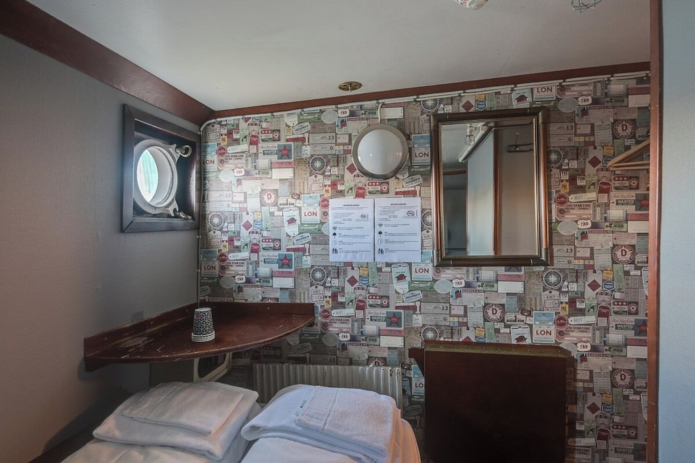 Rygerfjord Hostel 64/65