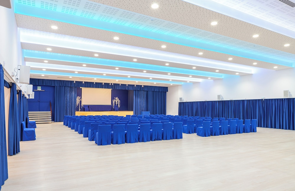 Alay Hotel - Adults Only 108/114
