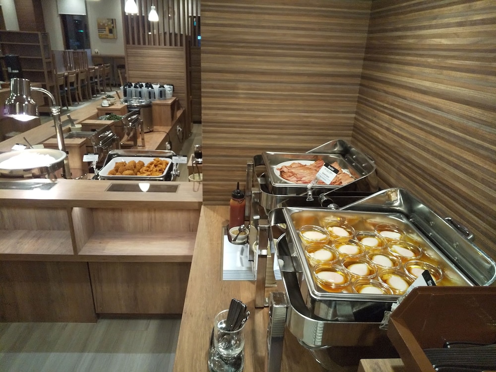 Hotel Route-Inn Mihara Ekimae 12/24