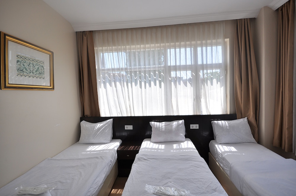 Hotel Baykal 20/47