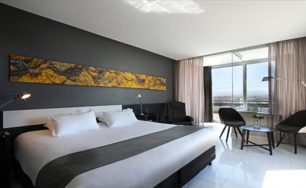 Grand, Panorama, Suite