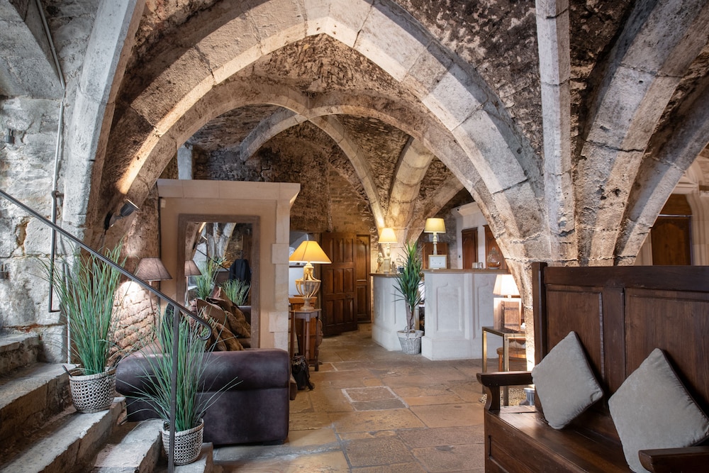 ABBAYE DE MAIZIERES 50/67