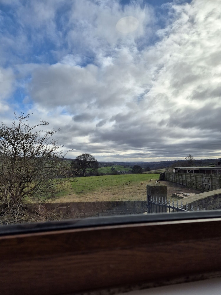 Padley Farm B&B 41/49