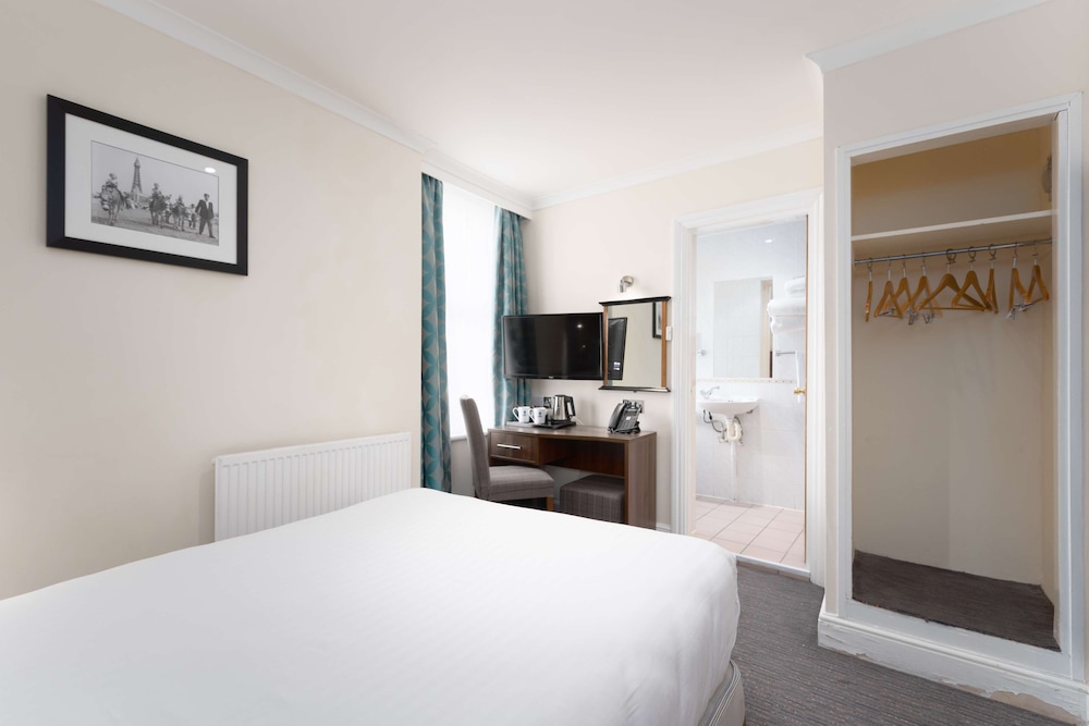 STANDARD, DOUBLE BED