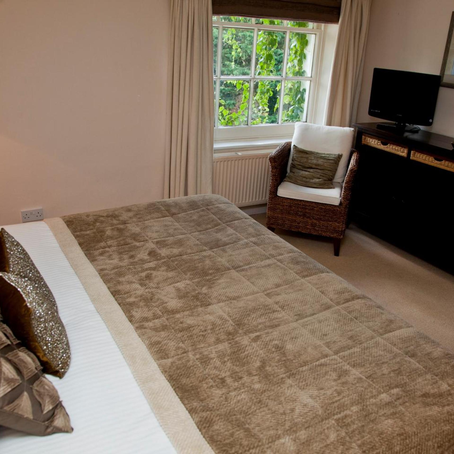 غرفة قياسية بسرير مزدوج، Rowton Hall Country House Hotel And Spa 5/6