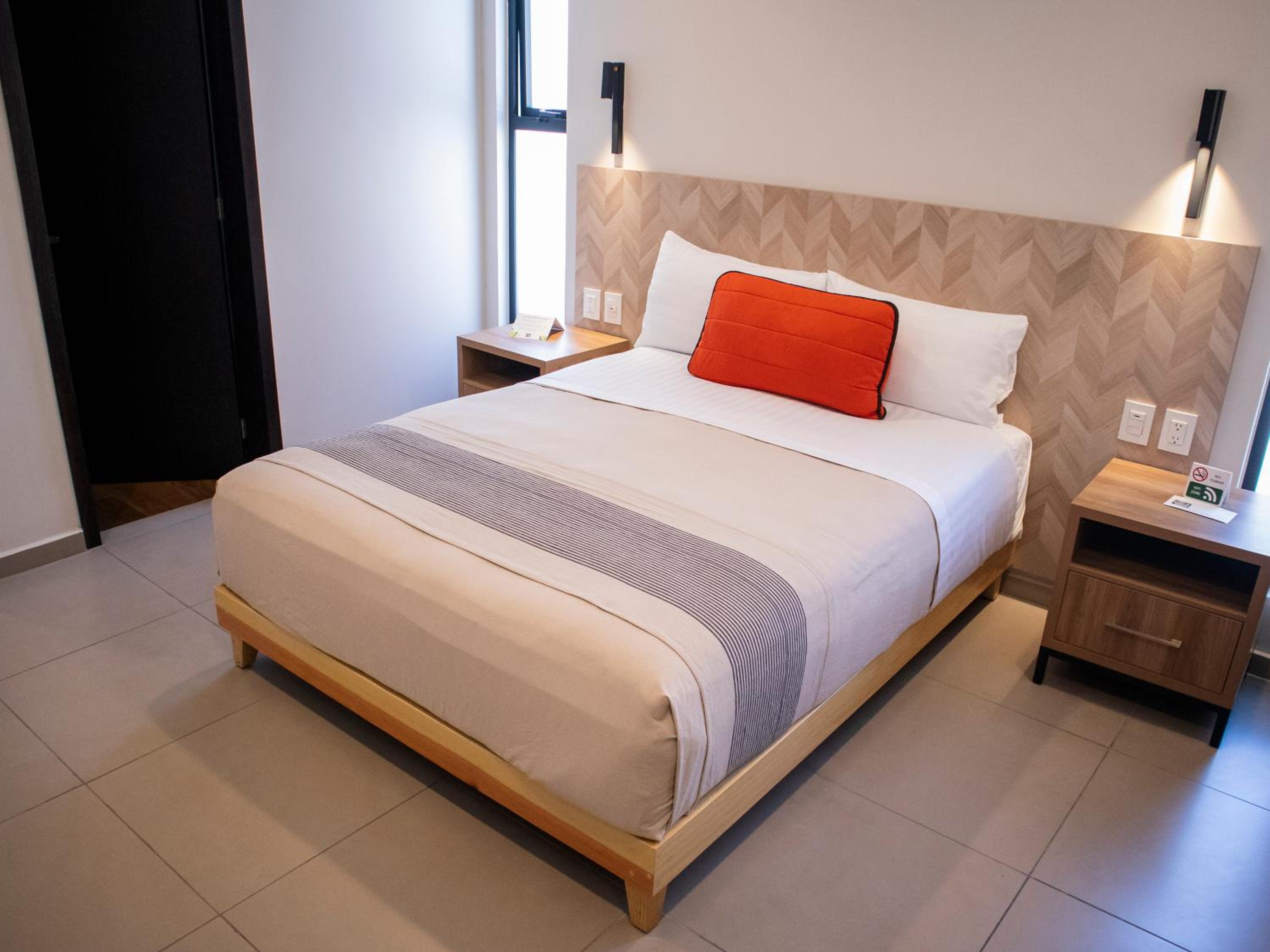 Hotel Mayis 12/55