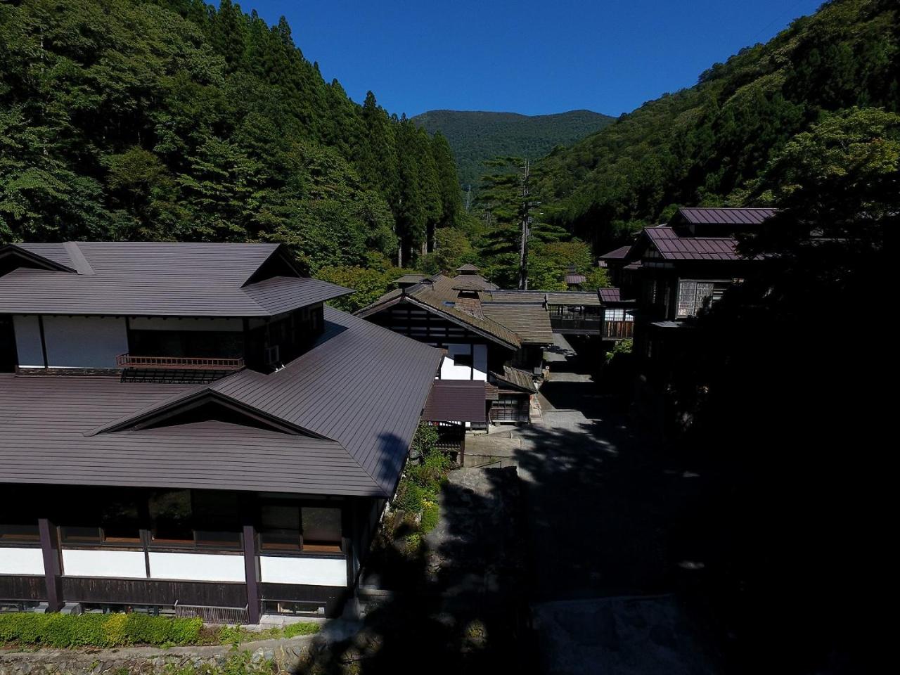 Hoshi Onsen Chojukan 50/50