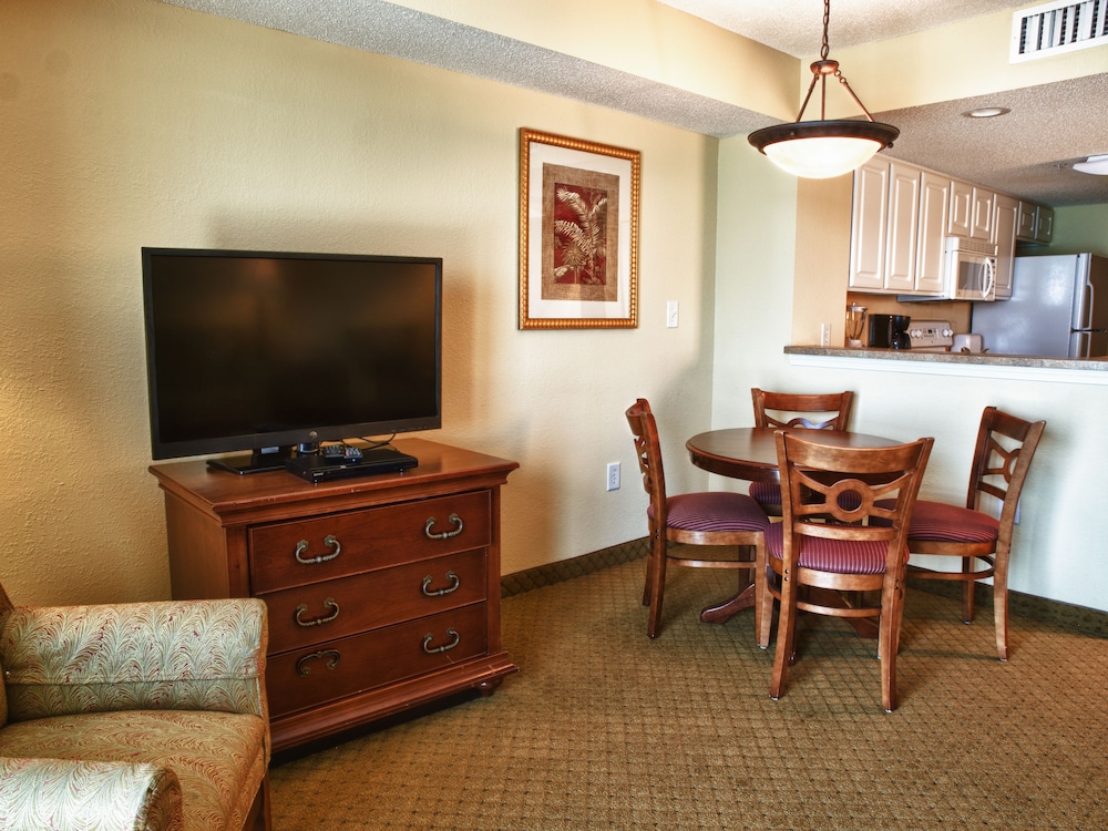 Grand Atlantic Ocean Resort 96/104