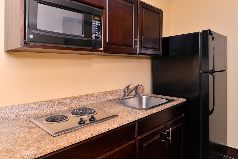Americas Best Value Inn Ponca City 25/25