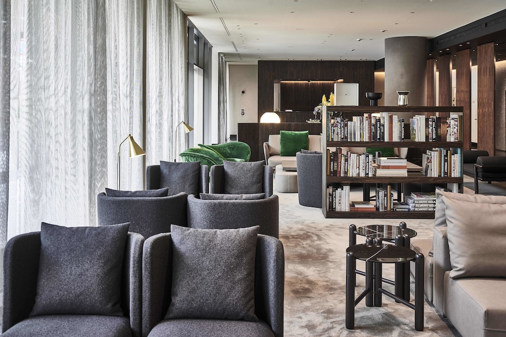 HOTEL VIU MILAN 43/56