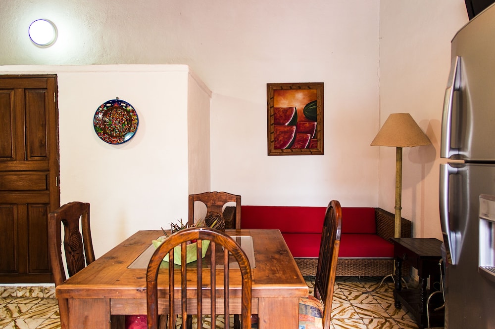 Posada de Roger 47/65
