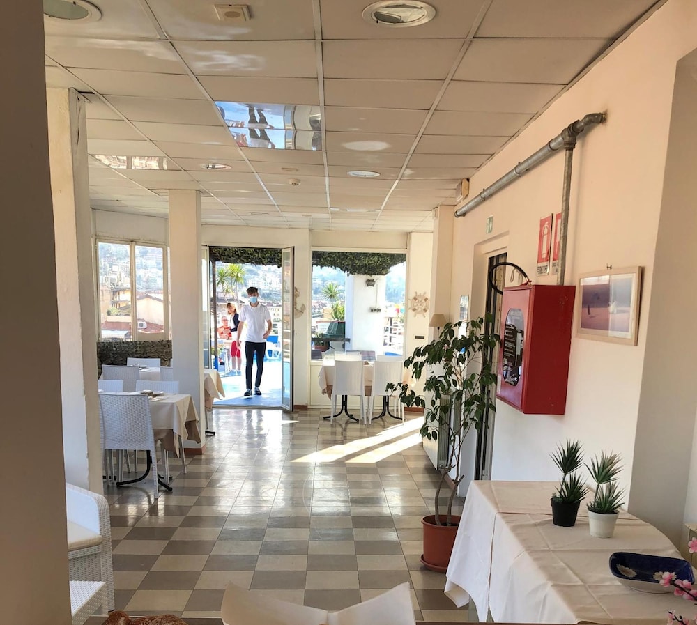 Belvedere Sanremo 25/48