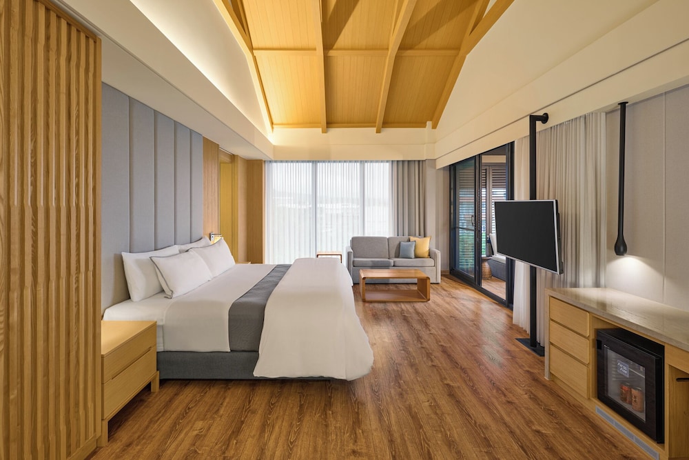 1 Bedroom, Honeymoon, Studio, Suite, King Bed, Corner