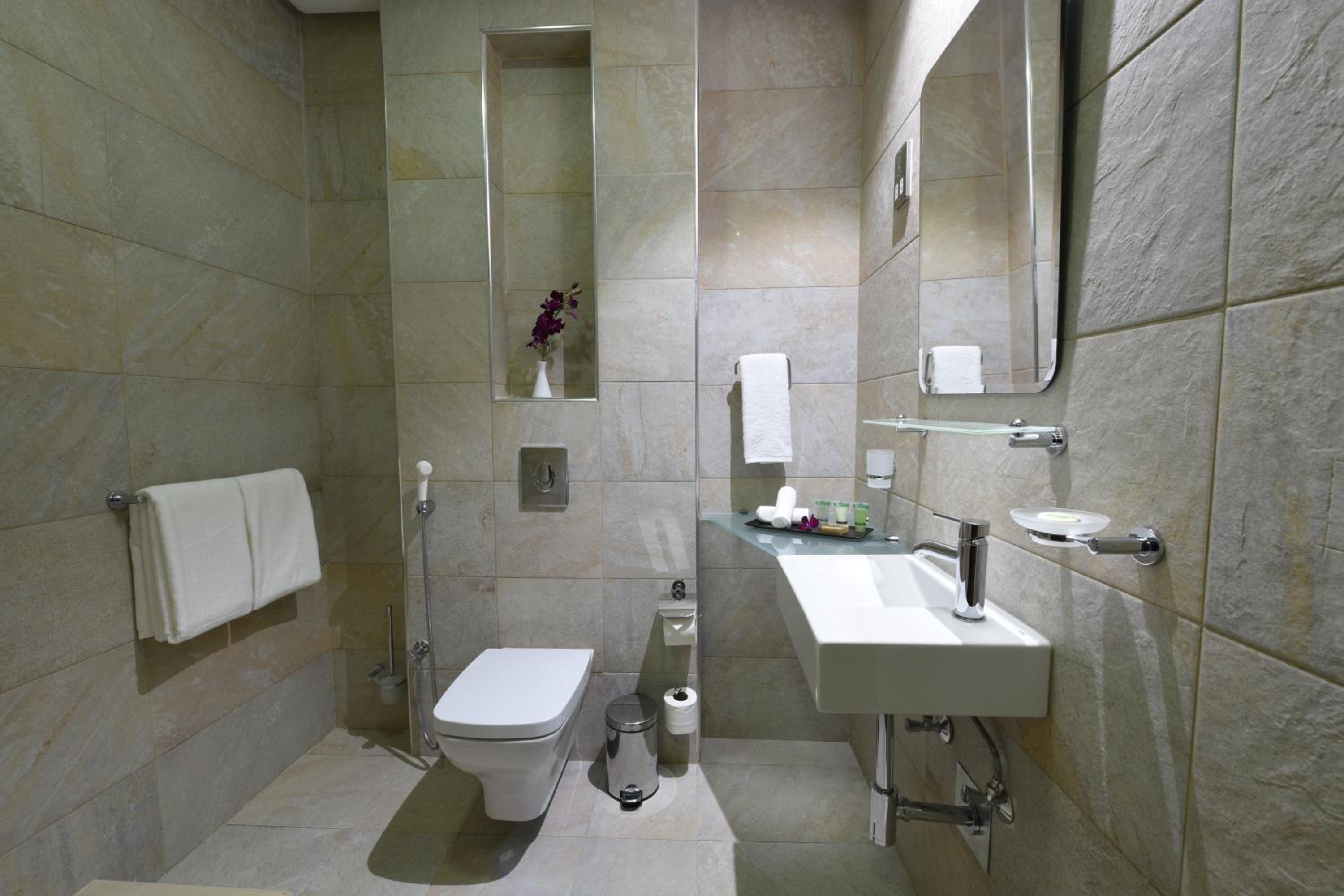 غرفة قياسية، Ramada Encore By Wyndham Kuwait Downtown 8/10