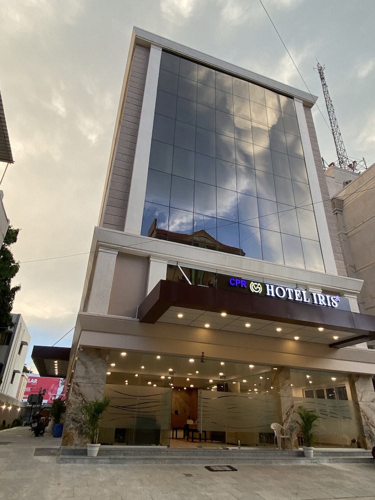 MG Iris Hotel 1/21
