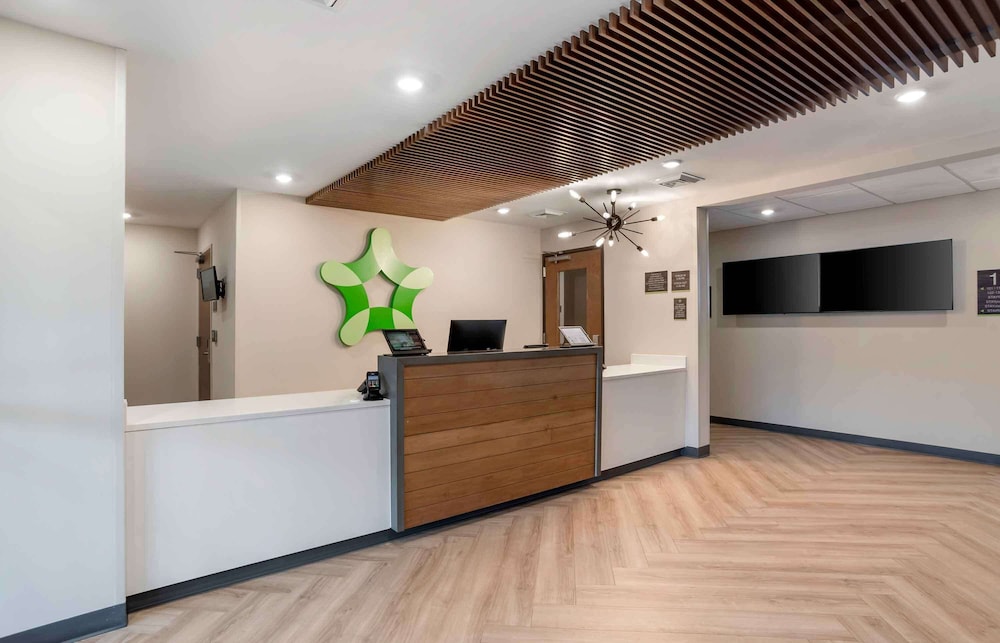 Extended Stay America Premier Suites - Pensacola - NAS Corry Station 5/32