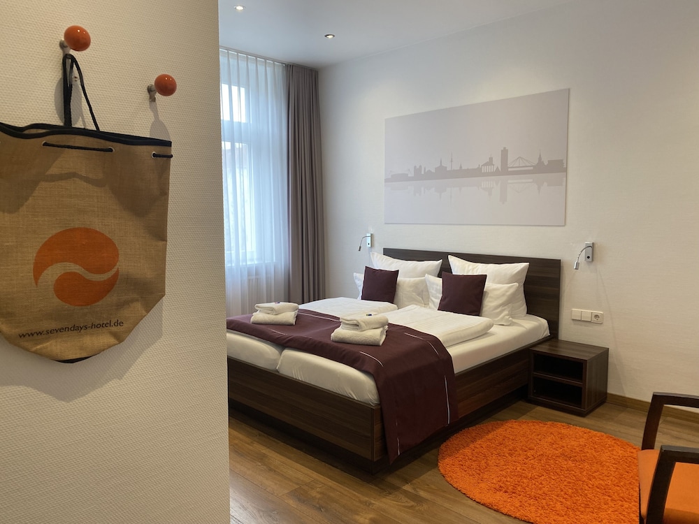 Sevendays Hotel Boardinghouse 5/50