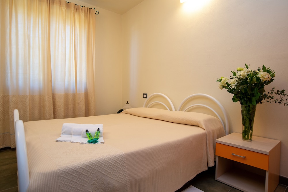 S'Ena Hotel 16/50