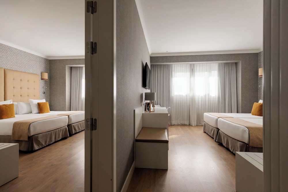 Family, 4 Beds