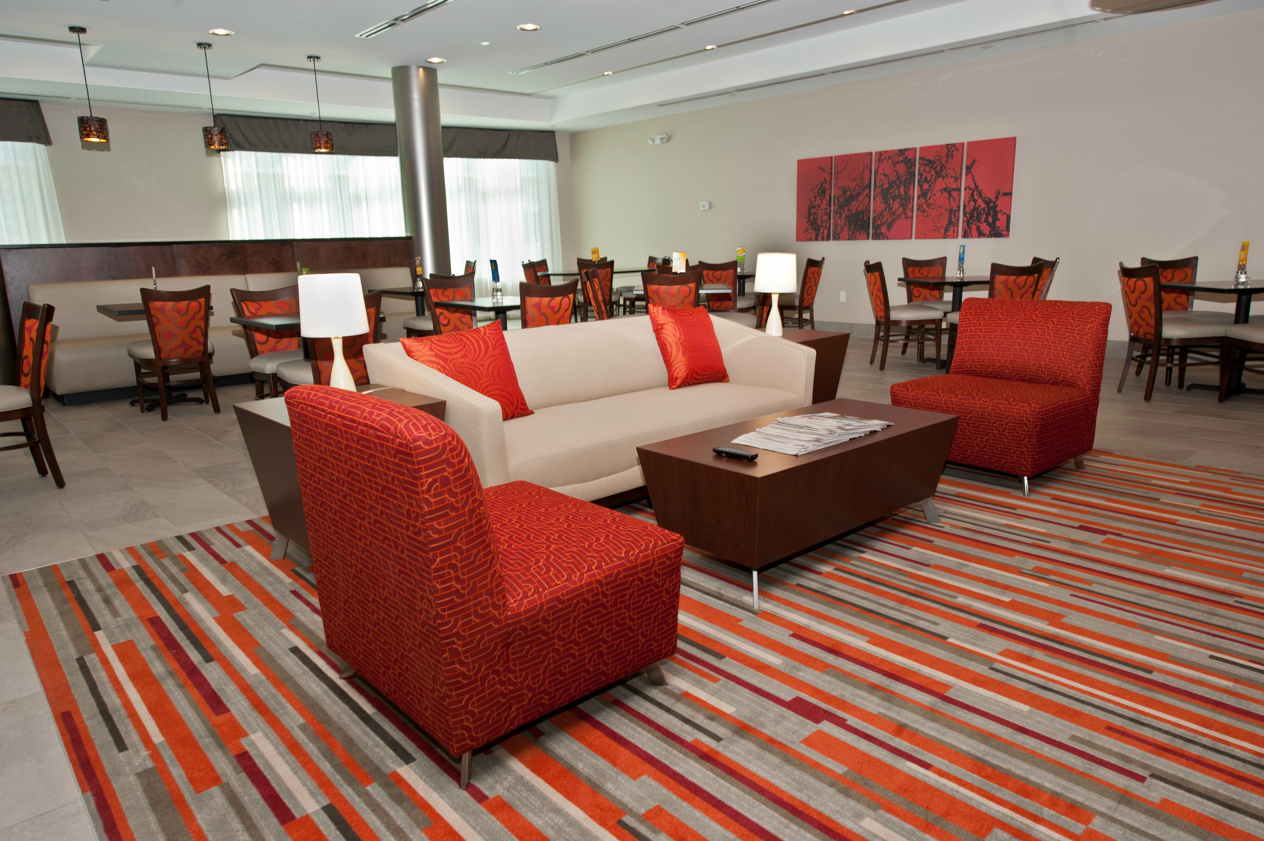 Holiday Inn Express Hotel Suites Columbus Easton 26/60