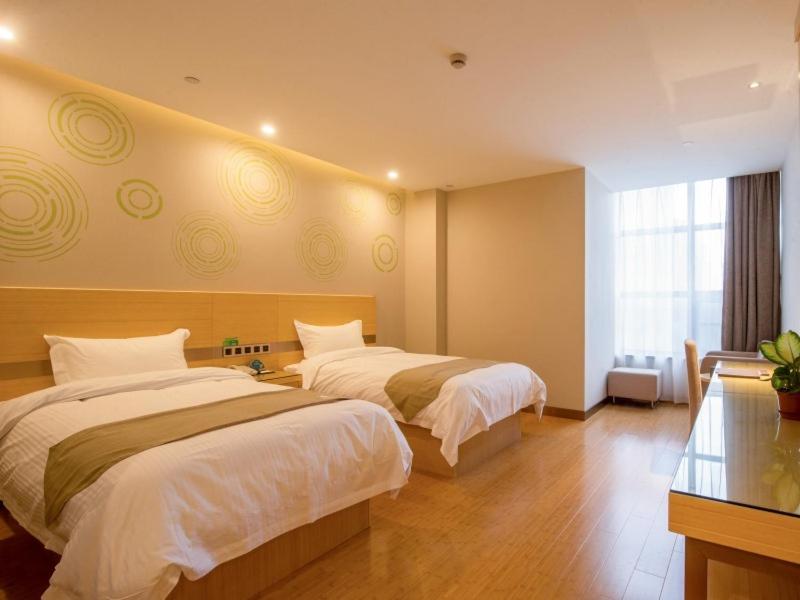 GreenTree Inn Hefei Binhu District Hangzhou Road Expressway Times Square Business Hotel 12/31