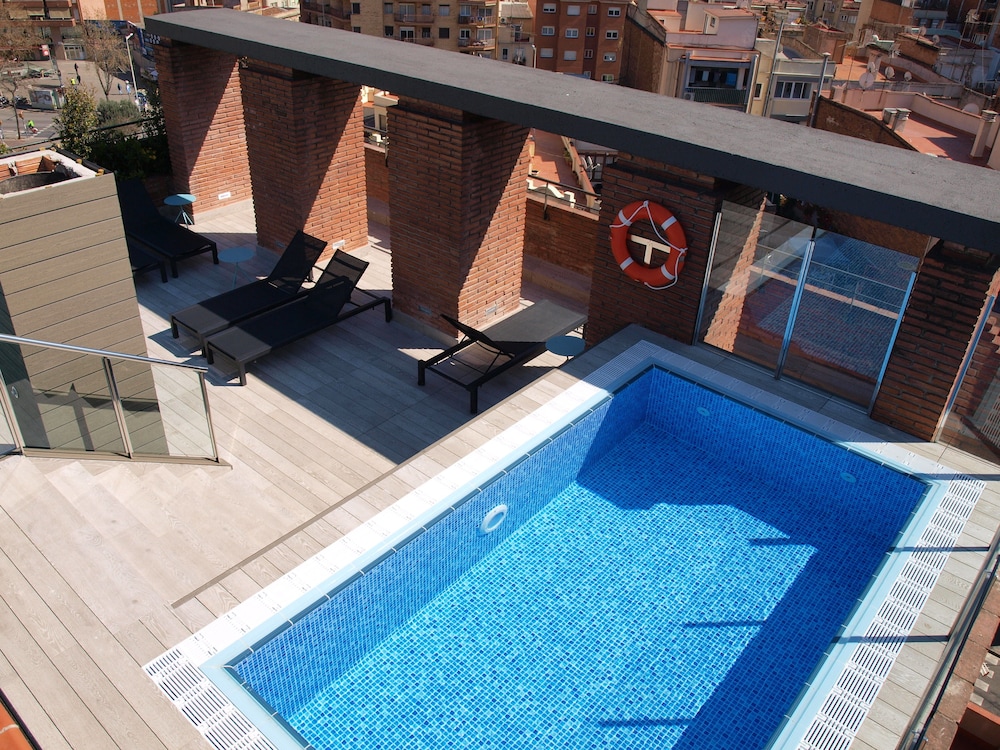 Catalonia Albeniz Hotel in BARCELONA