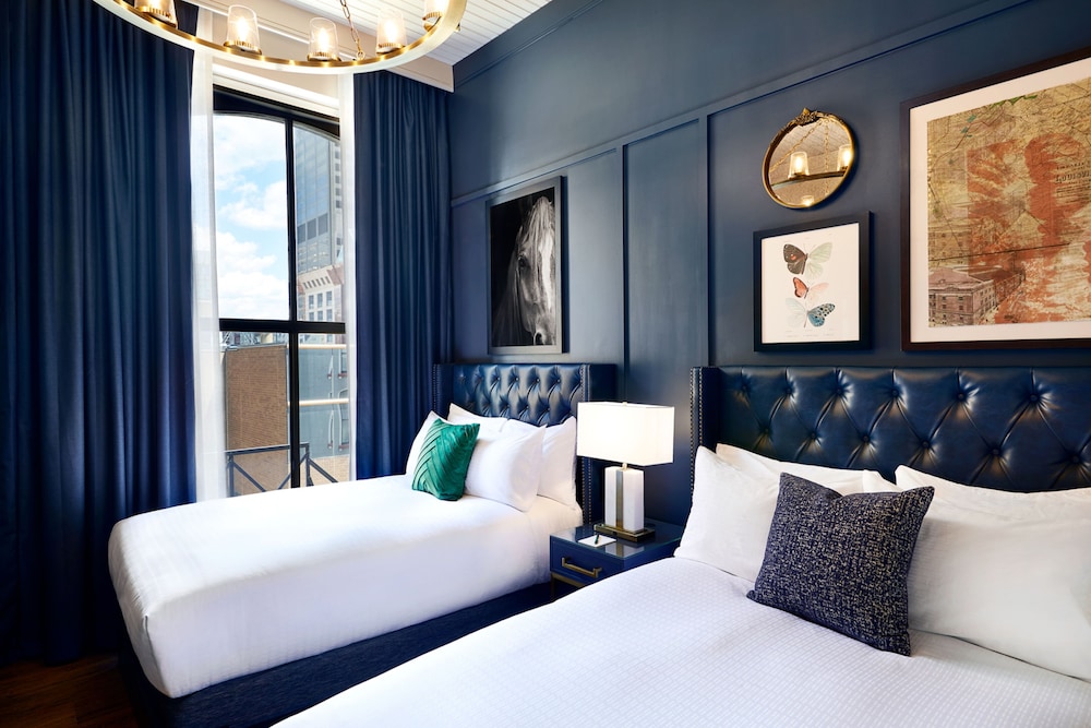 TRADITIONAL, DOUBLE BED