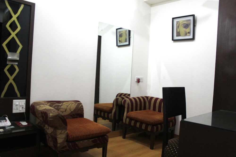 Haris Court Gurgaon 43/50