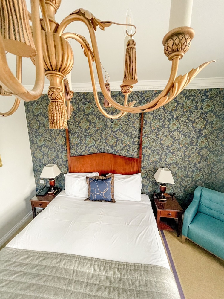 Ringwood Hall Hotel & Spa, BW Signature Collection 25/48
